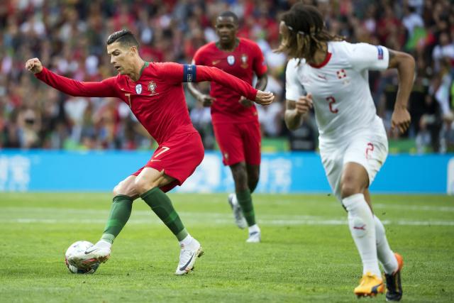 库里遭遇左腓骨扭伤 将缺席此后两战周六复查